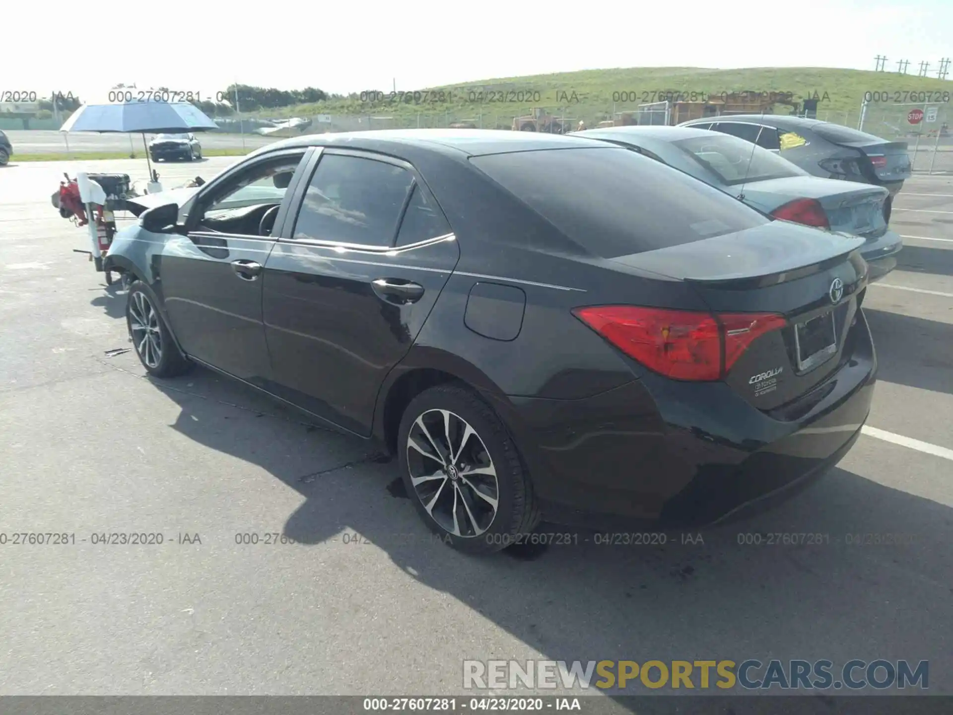 3 Photograph of a damaged car 5YFBURHE1KP886498 TOYOTA COROLLA 2019