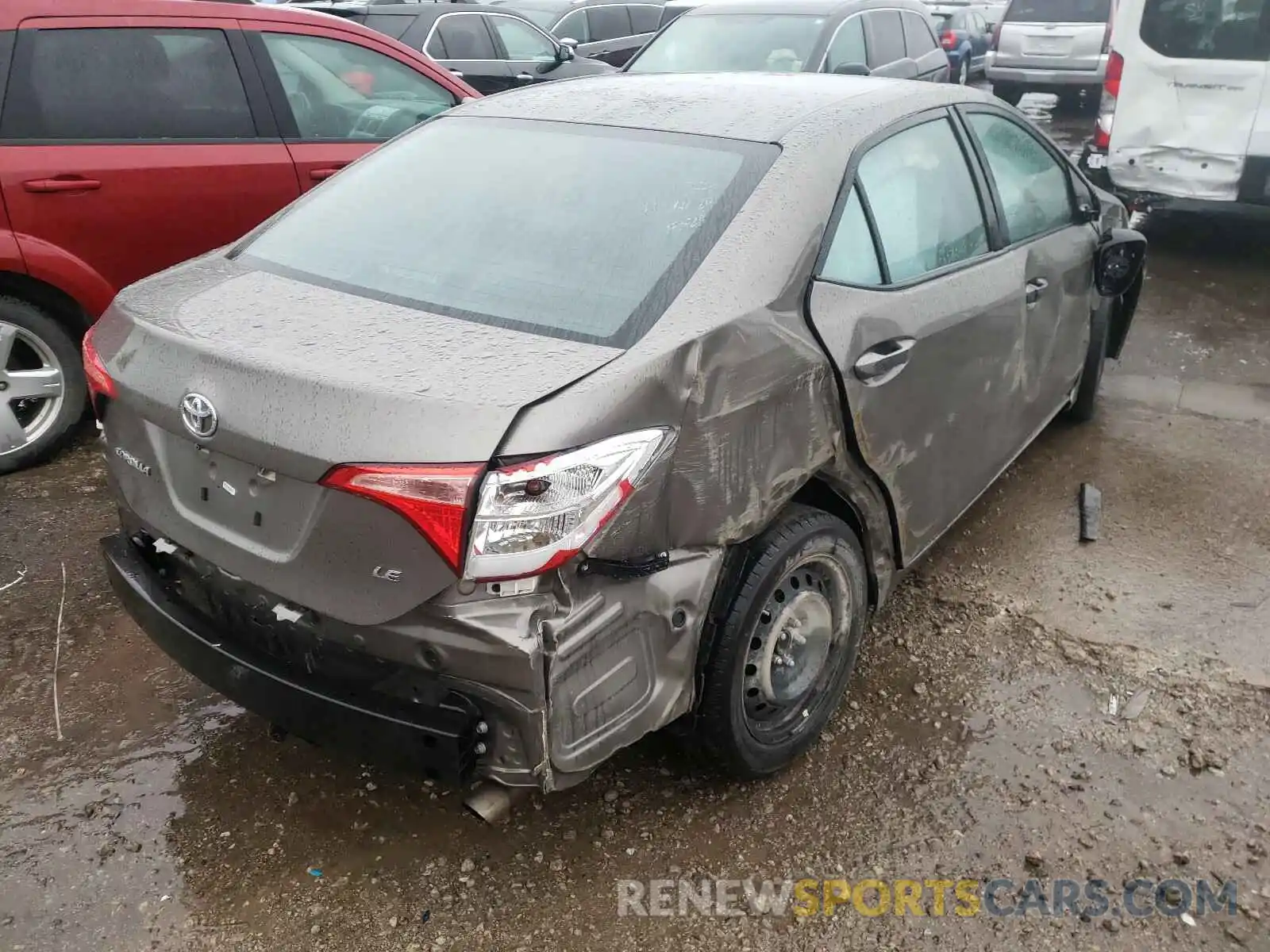 4 Photograph of a damaged car 5YFBURHE1KP886632 TOYOTA COROLLA 2019