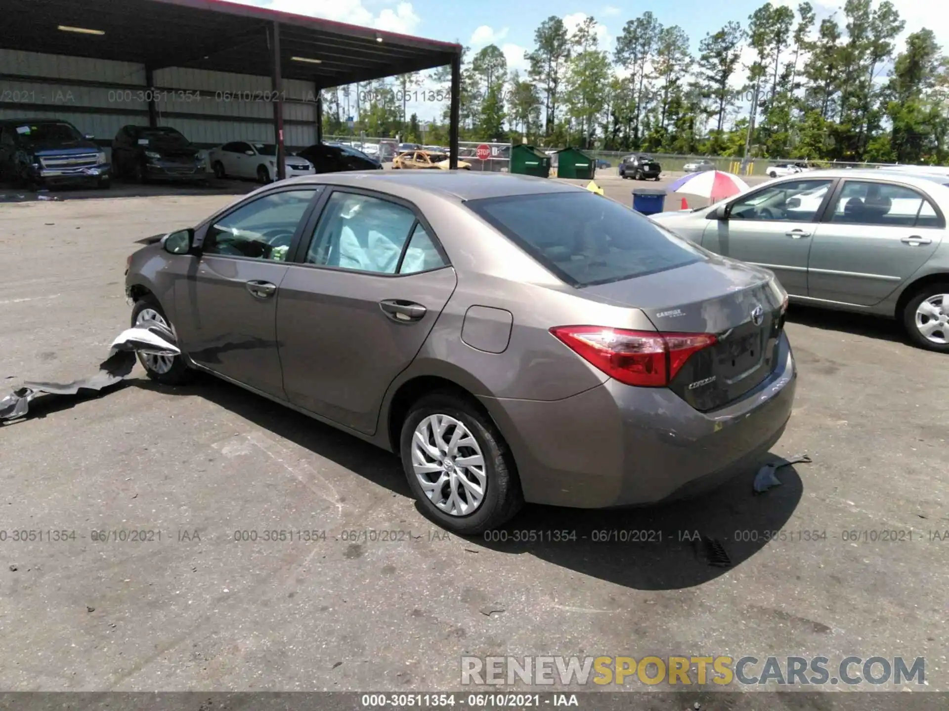 3 Photograph of a damaged car 5YFBURHE1KP888381 TOYOTA COROLLA 2019