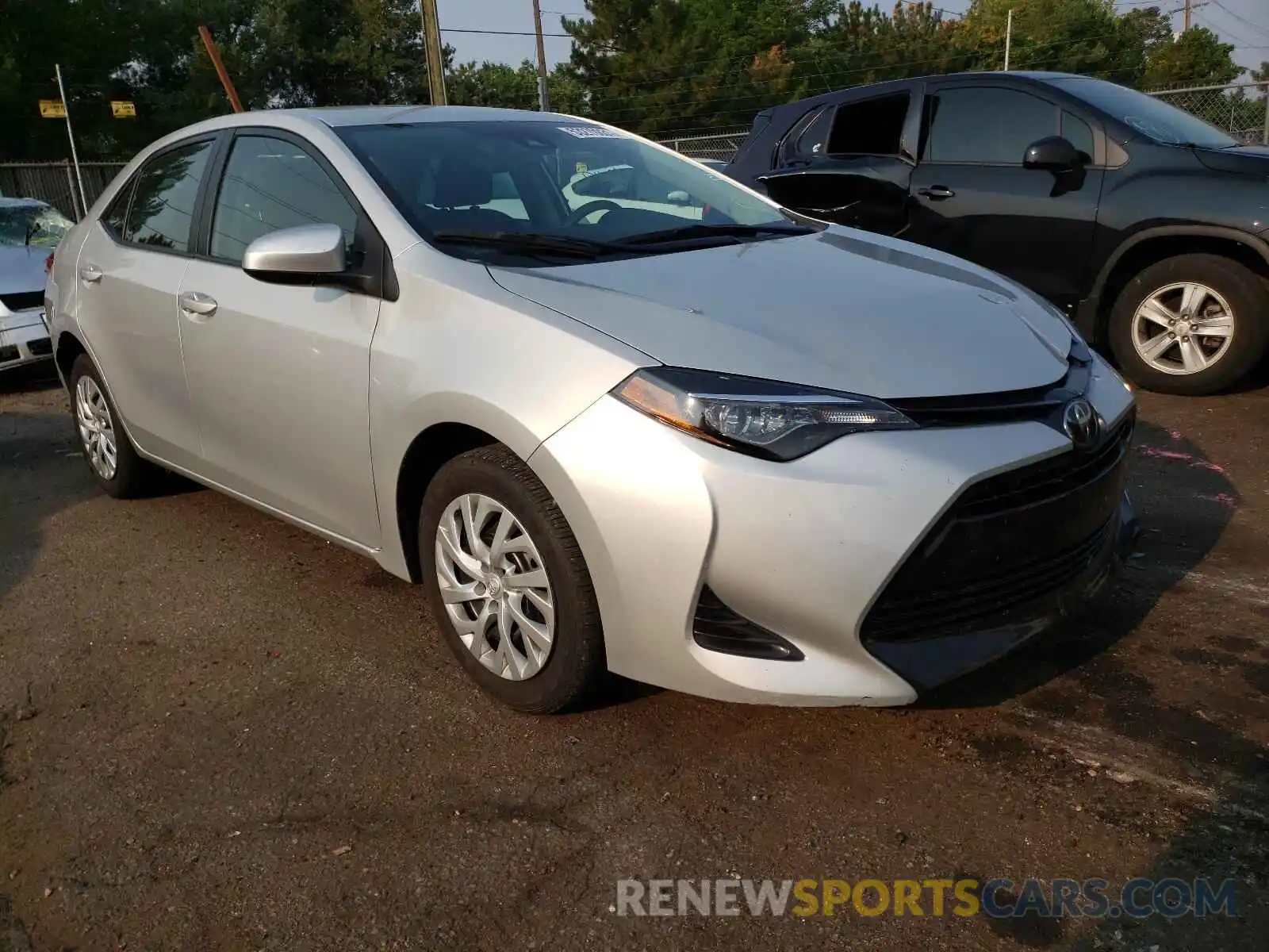 1 Photograph of a damaged car 5YFBURHE1KP888820 TOYOTA COROLLA 2019