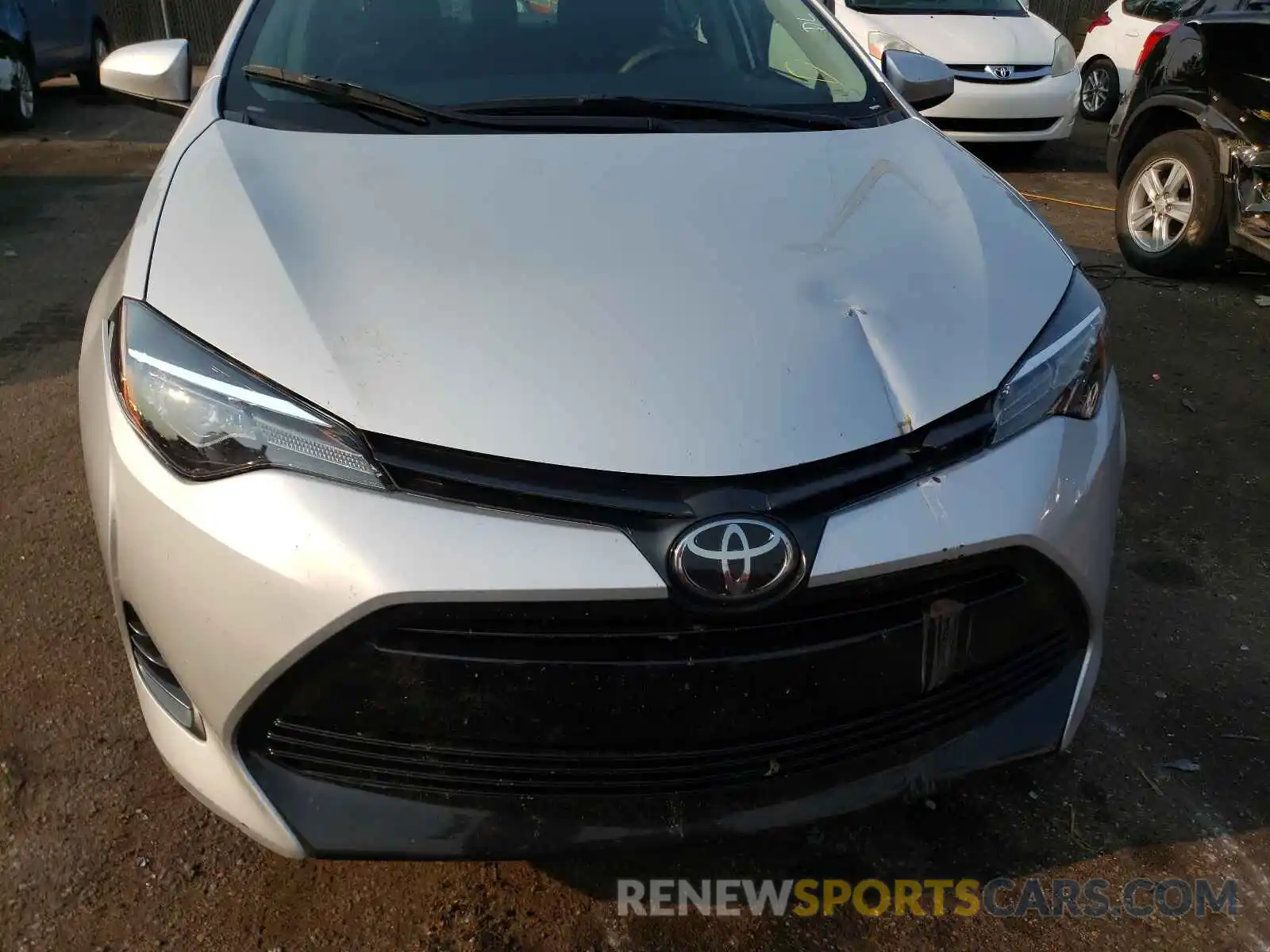 9 Photograph of a damaged car 5YFBURHE1KP888820 TOYOTA COROLLA 2019