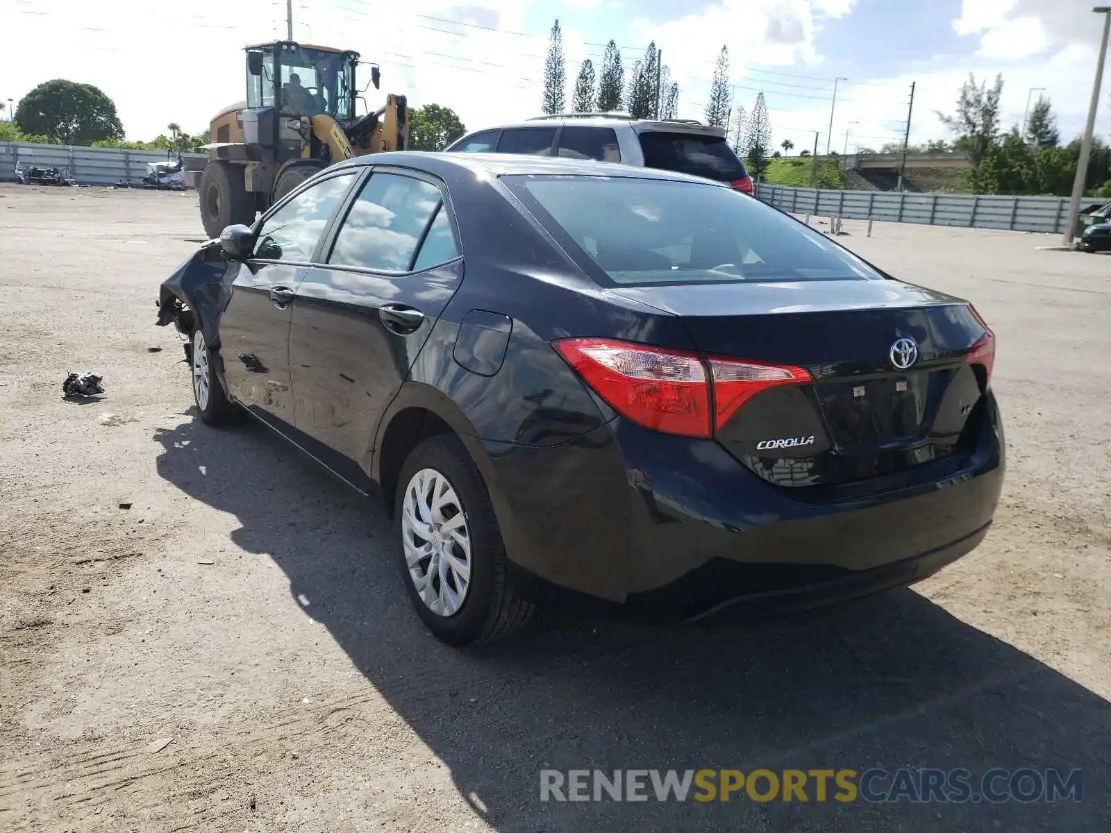 3 Photograph of a damaged car 5YFBURHE1KP889398 TOYOTA COROLLA 2019