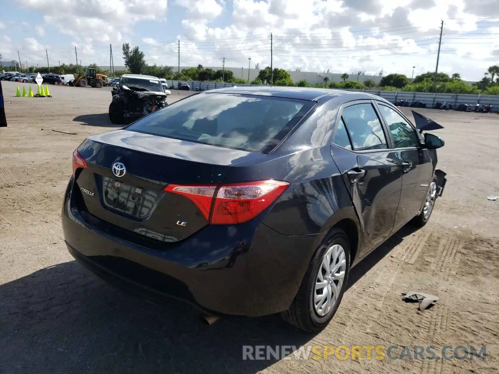 4 Photograph of a damaged car 5YFBURHE1KP889398 TOYOTA COROLLA 2019