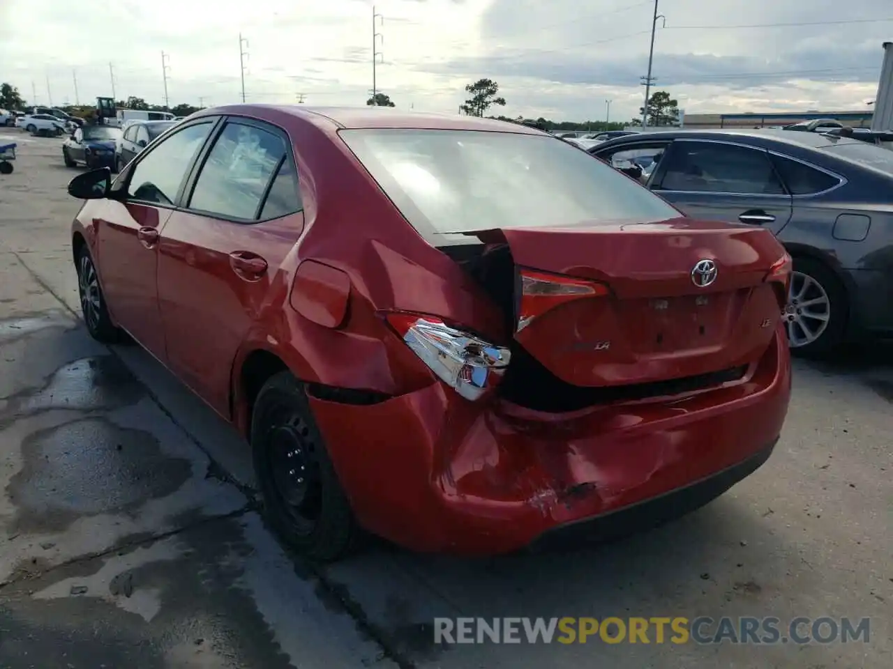 3 Photograph of a damaged car 5YFBURHE1KP889739 TOYOTA COROLLA 2019