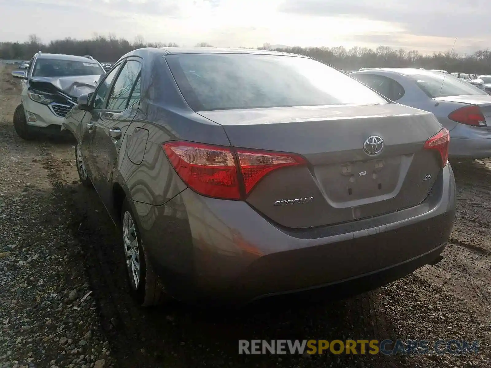 3 Photograph of a damaged car 5YFBURHE1KP889949 TOYOTA COROLLA 2019