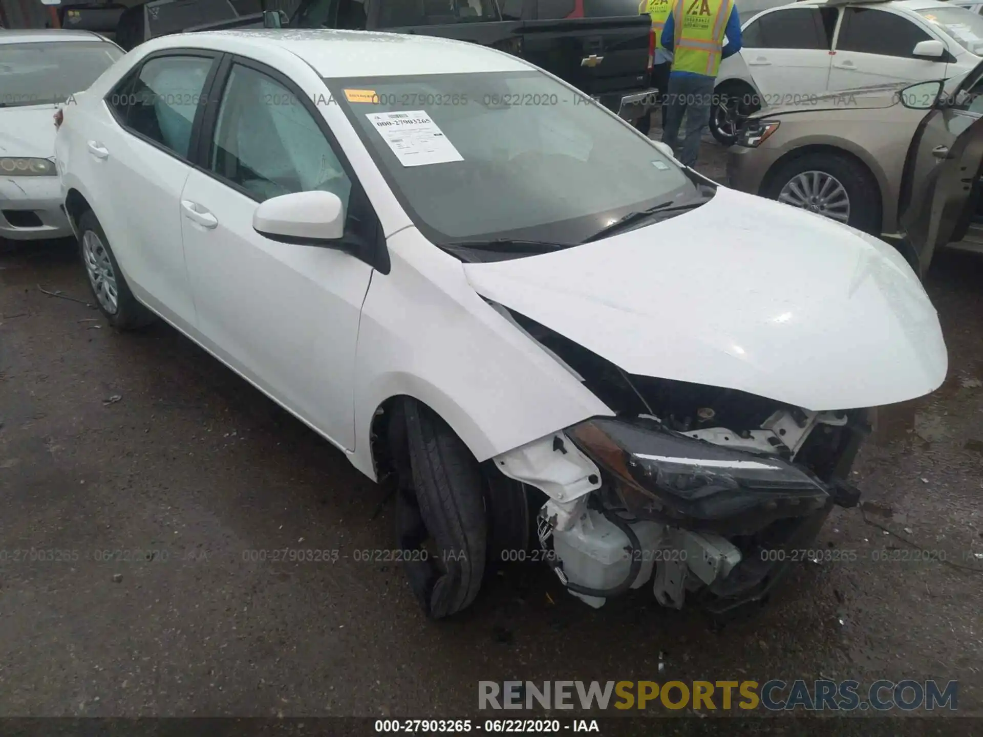 1 Photograph of a damaged car 5YFBURHE1KP890387 TOYOTA COROLLA 2019