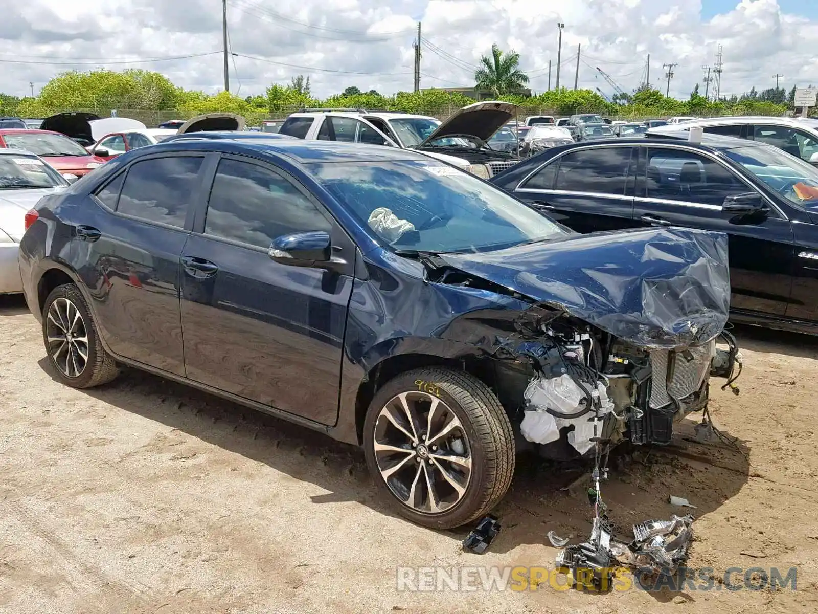 1 Photograph of a damaged car 5YFBURHE1KP890650 TOYOTA COROLLA 2019
