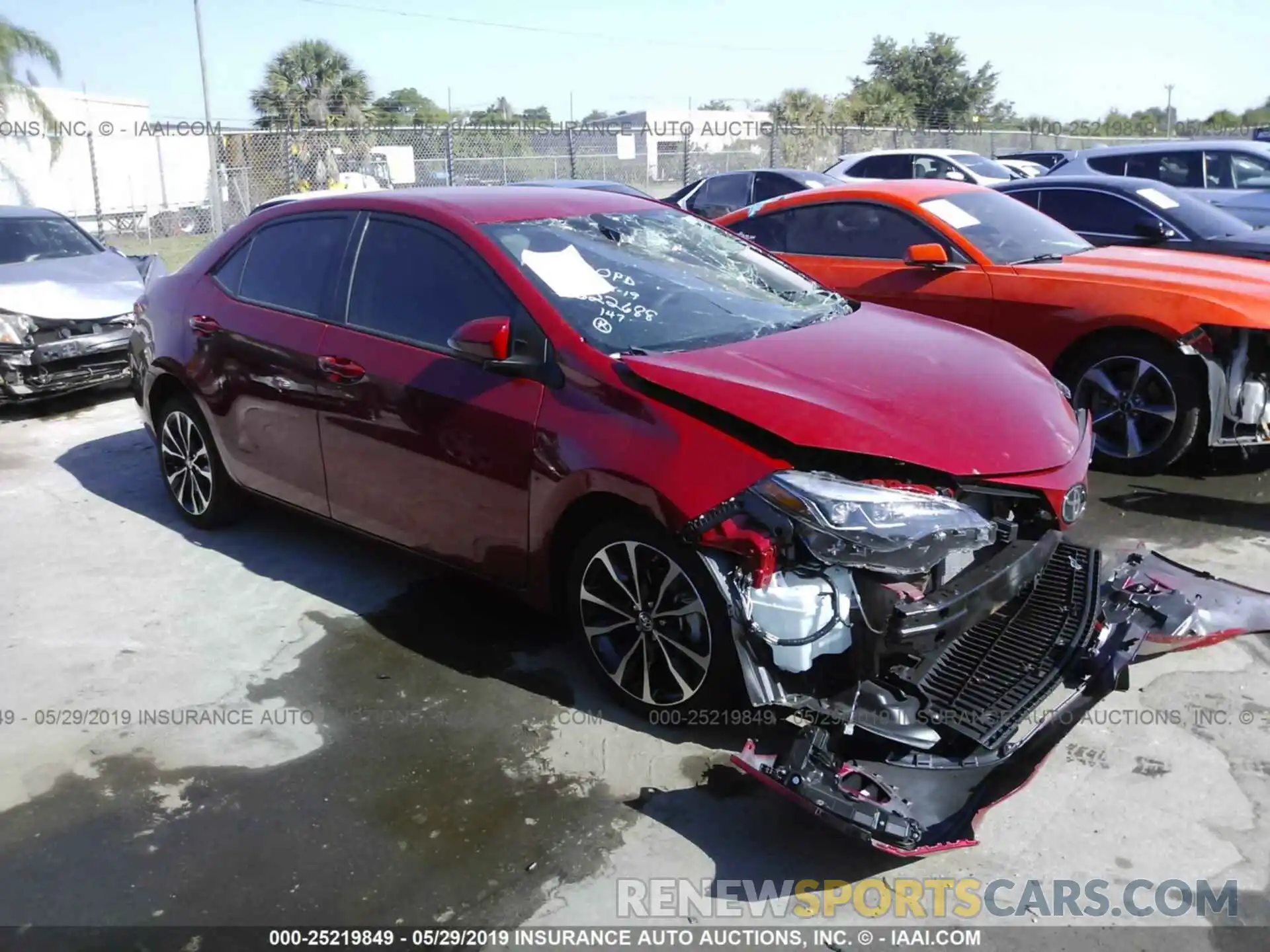 1 Photograph of a damaged car 5YFBURHE1KP890695 TOYOTA COROLLA 2019