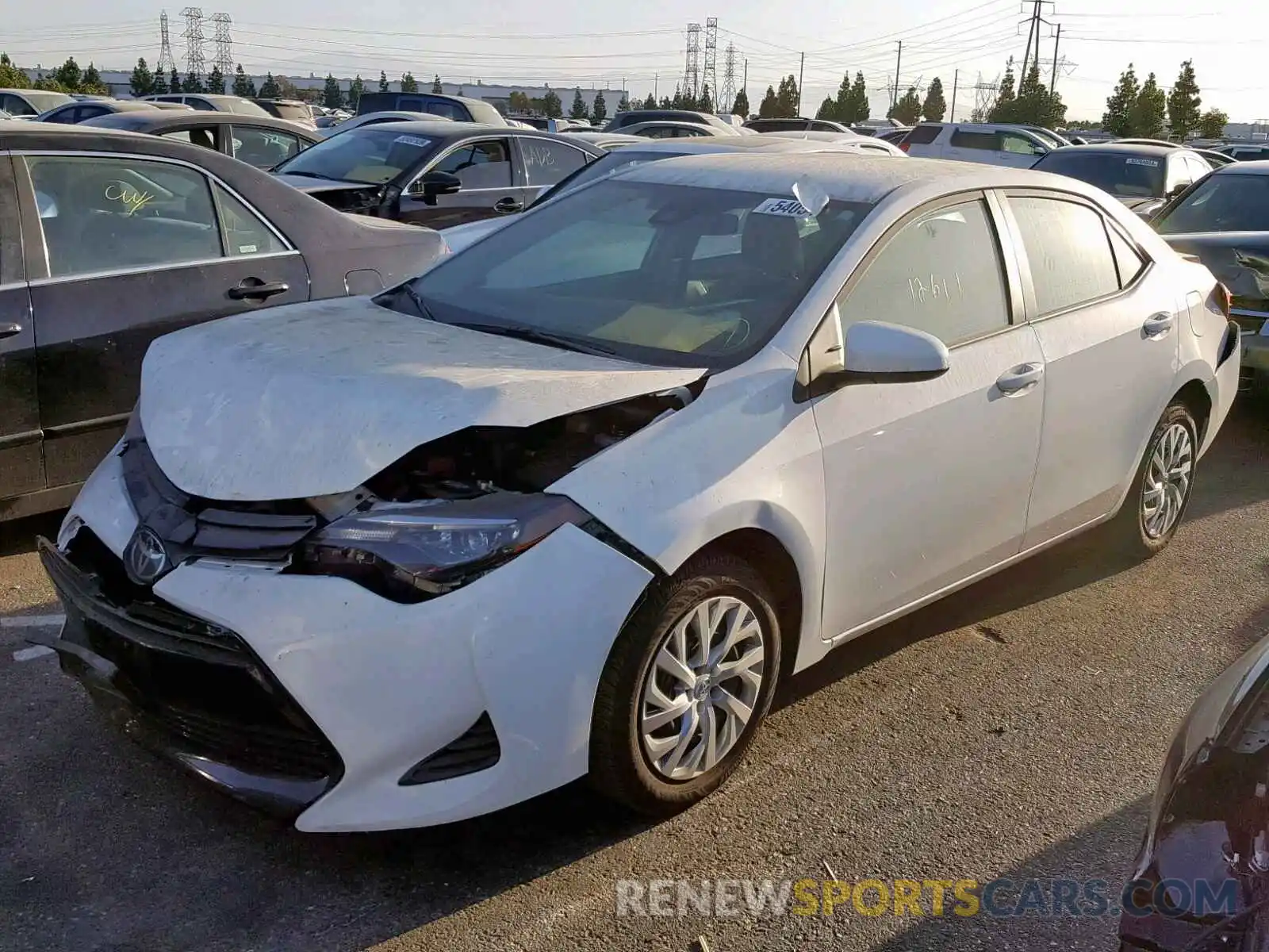 2 Photograph of a damaged car 5YFBURHE1KP890728 TOYOTA COROLLA 2019