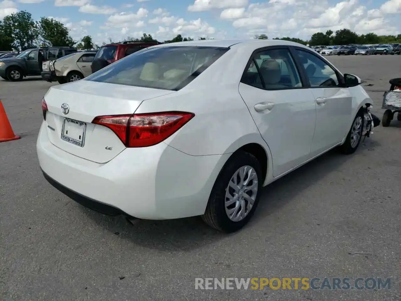 4 Photograph of a damaged car 5YFBURHE1KP890809 TOYOTA COROLLA 2019