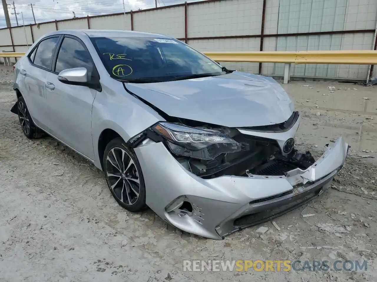 1 Photograph of a damaged car 5YFBURHE1KP890812 TOYOTA COROLLA 2019