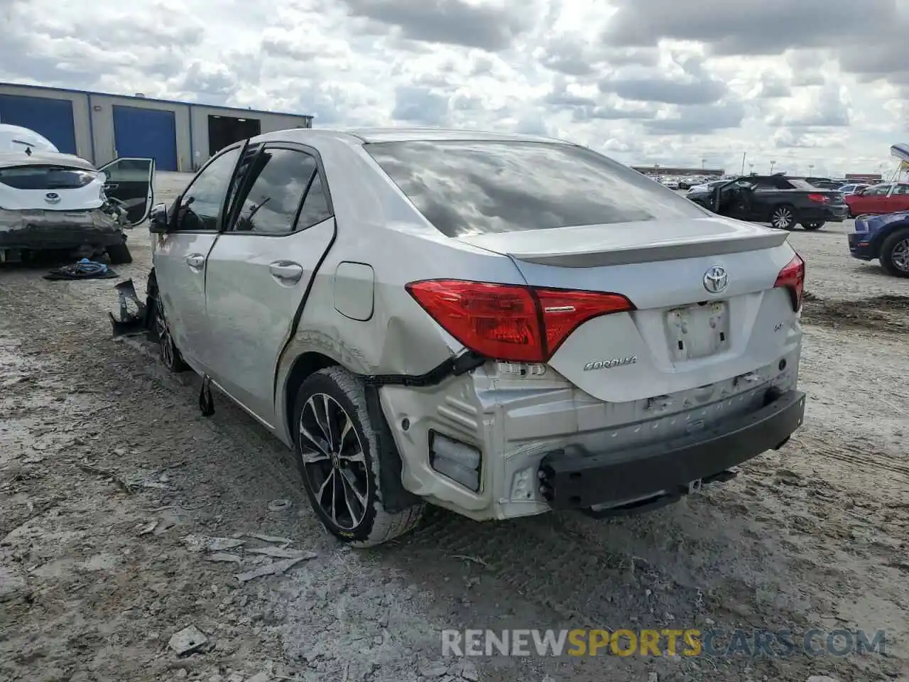 3 Photograph of a damaged car 5YFBURHE1KP890812 TOYOTA COROLLA 2019