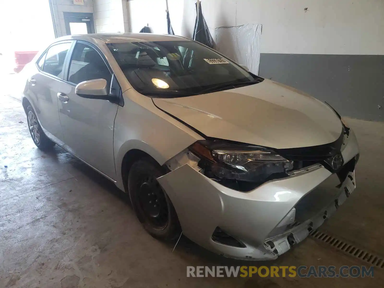 1 Photograph of a damaged car 5YFBURHE1KP891104 TOYOTA COROLLA 2019