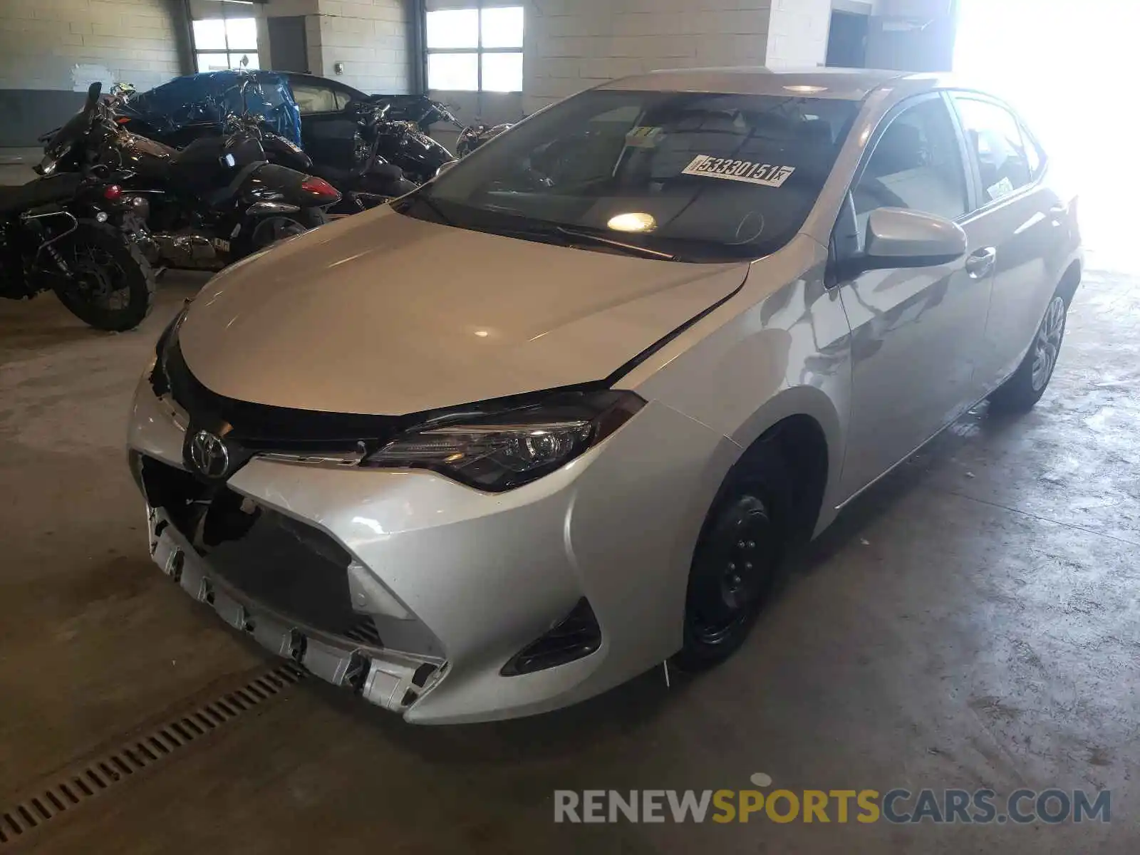 2 Photograph of a damaged car 5YFBURHE1KP891104 TOYOTA COROLLA 2019