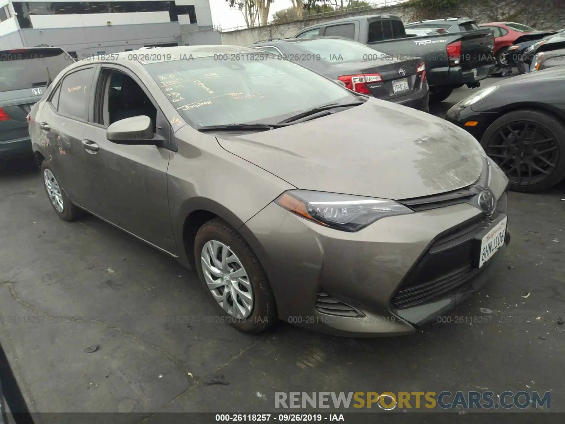 1 Photograph of a damaged car 5YFBURHE1KP891796 TOYOTA COROLLA 2019