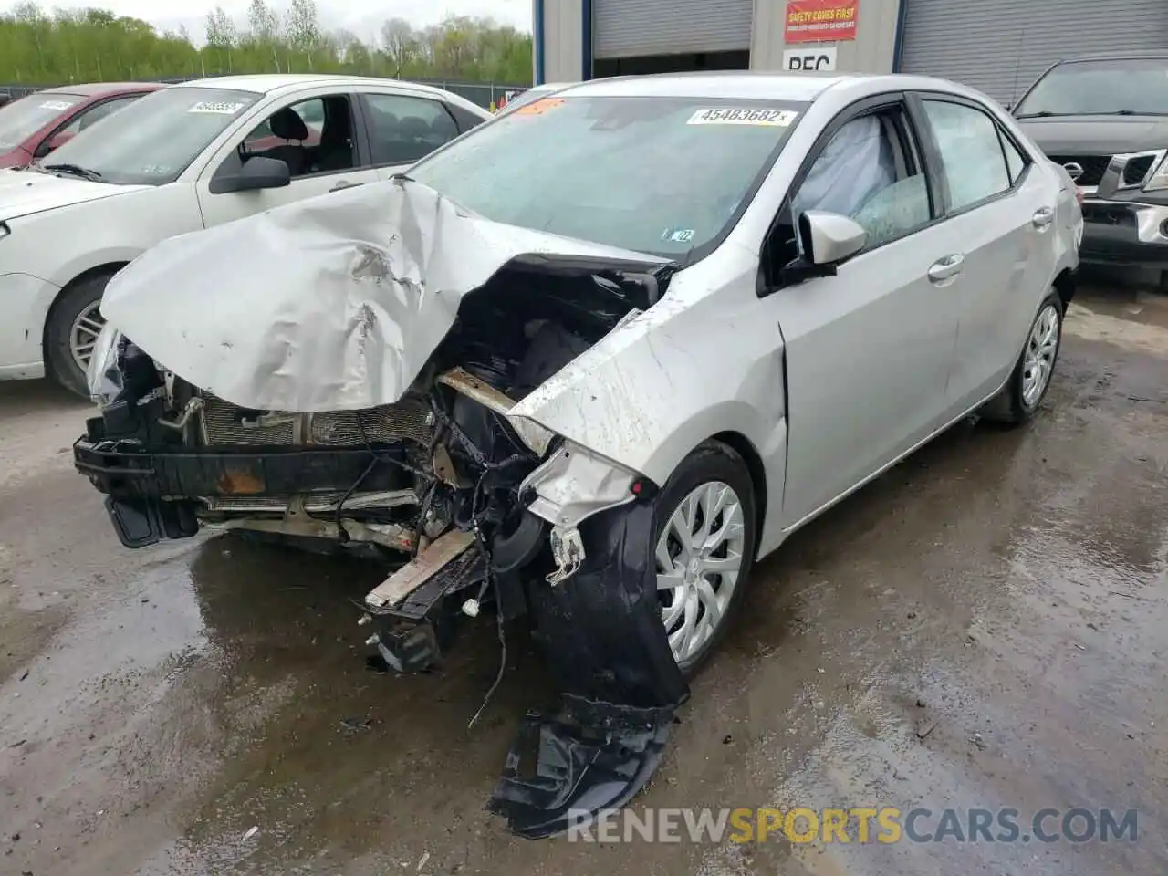 2 Photograph of a damaged car 5YFBURHE1KP892463 TOYOTA COROLLA 2019