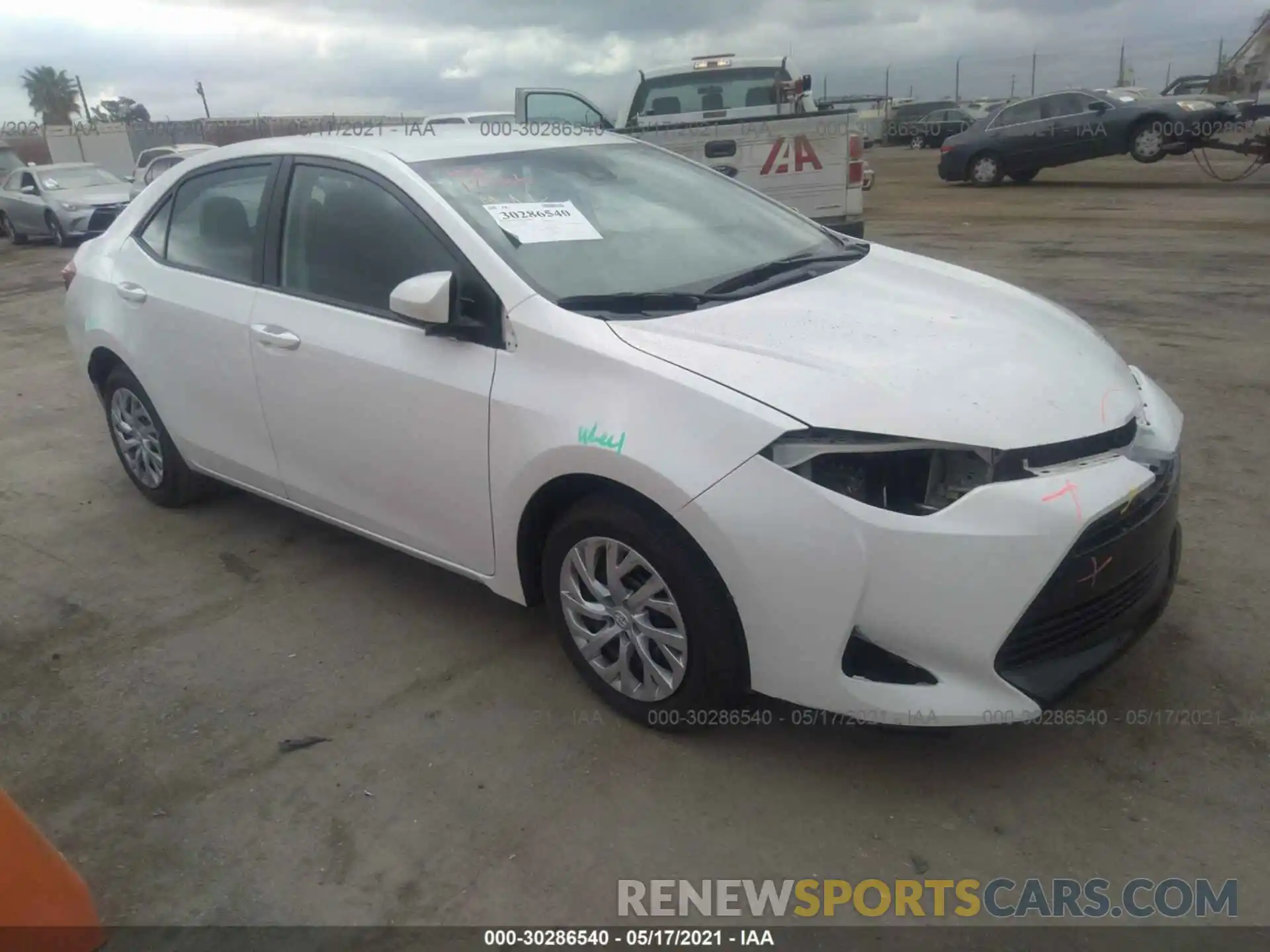 1 Photograph of a damaged car 5YFBURHE1KP892690 TOYOTA COROLLA 2019