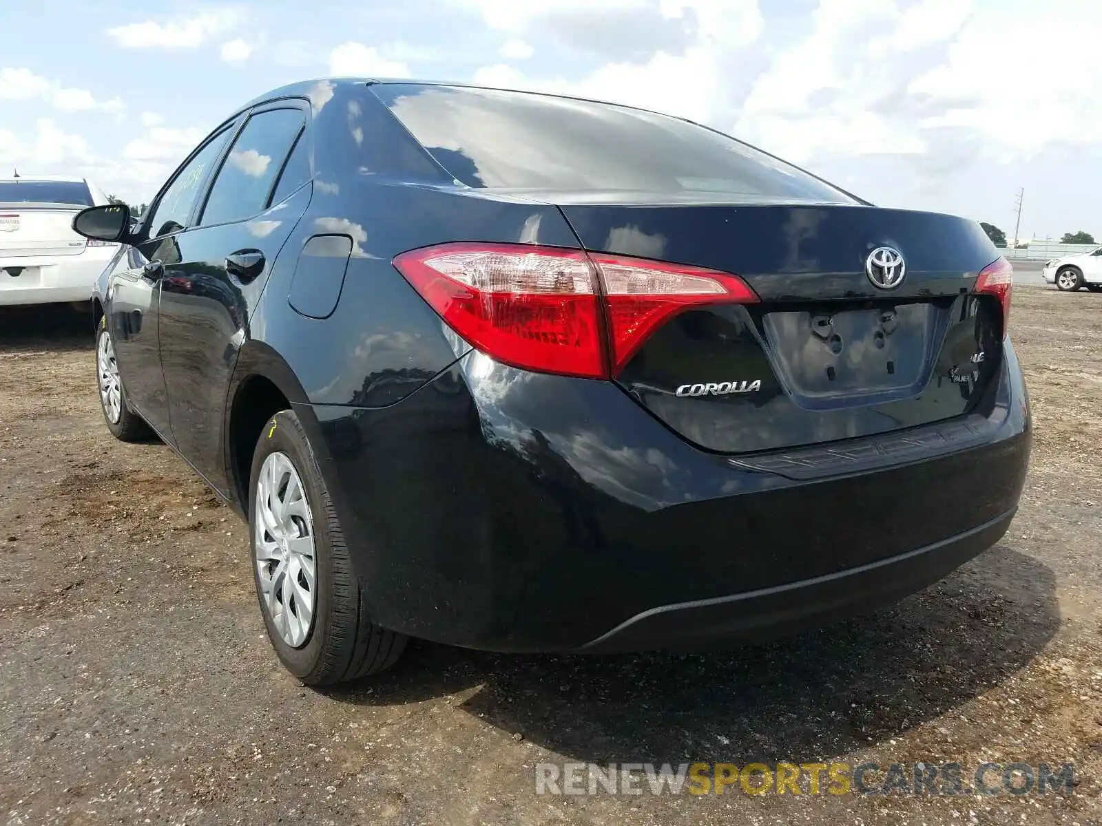 3 Photograph of a damaged car 5YFBURHE1KP892849 TOYOTA COROLLA 2019