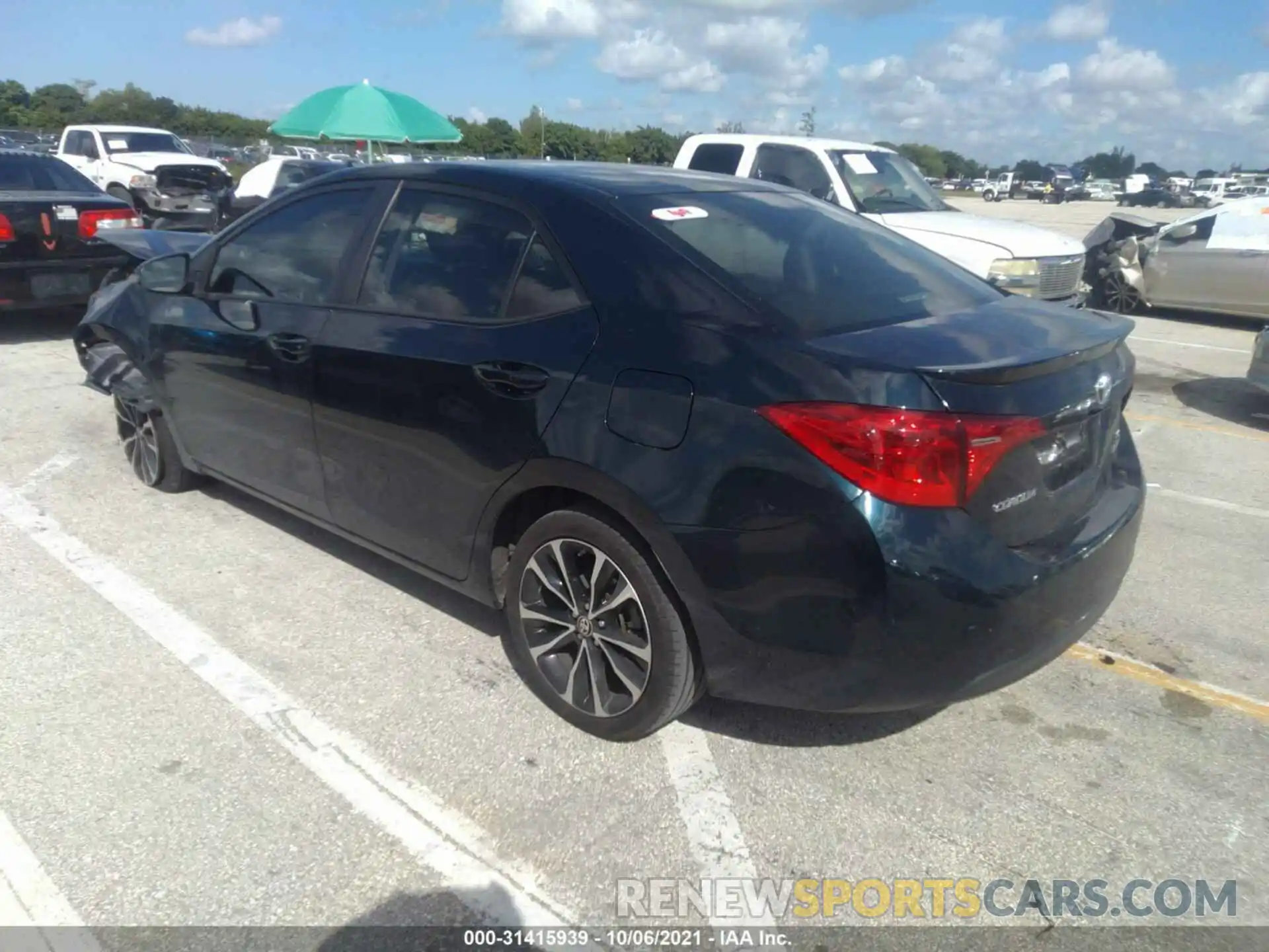 3 Photograph of a damaged car 5YFBURHE1KP892883 TOYOTA COROLLA 2019