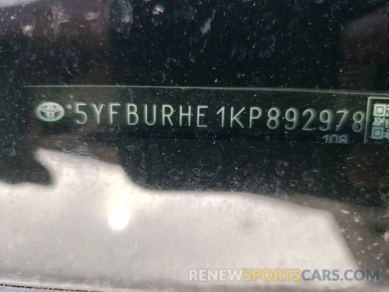 10 Photograph of a damaged car 5YFBURHE1KP892978 TOYOTA COROLLA 2019