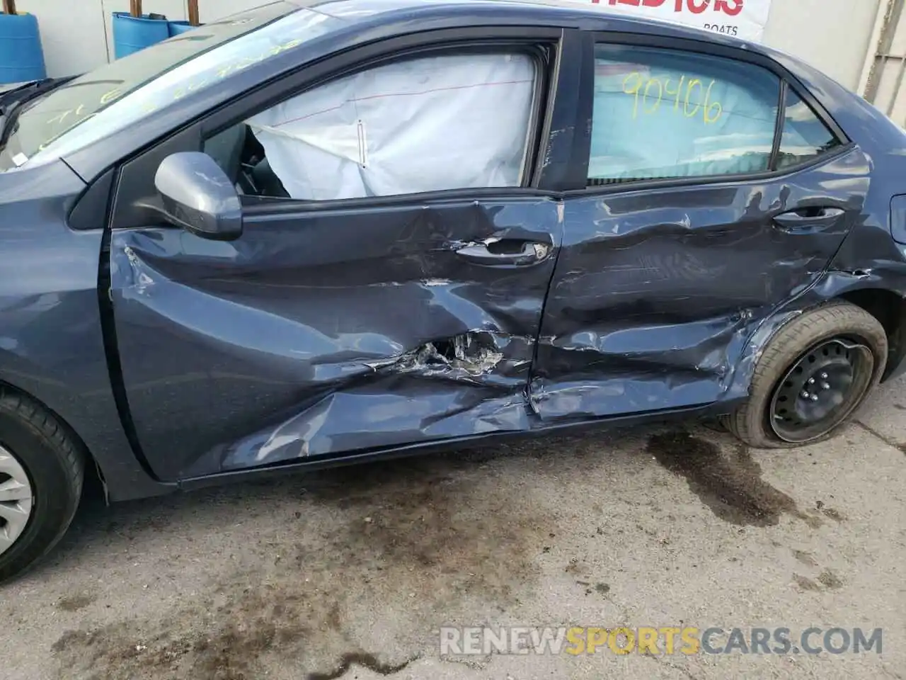 9 Photograph of a damaged car 5YFBURHE1KP892978 TOYOTA COROLLA 2019