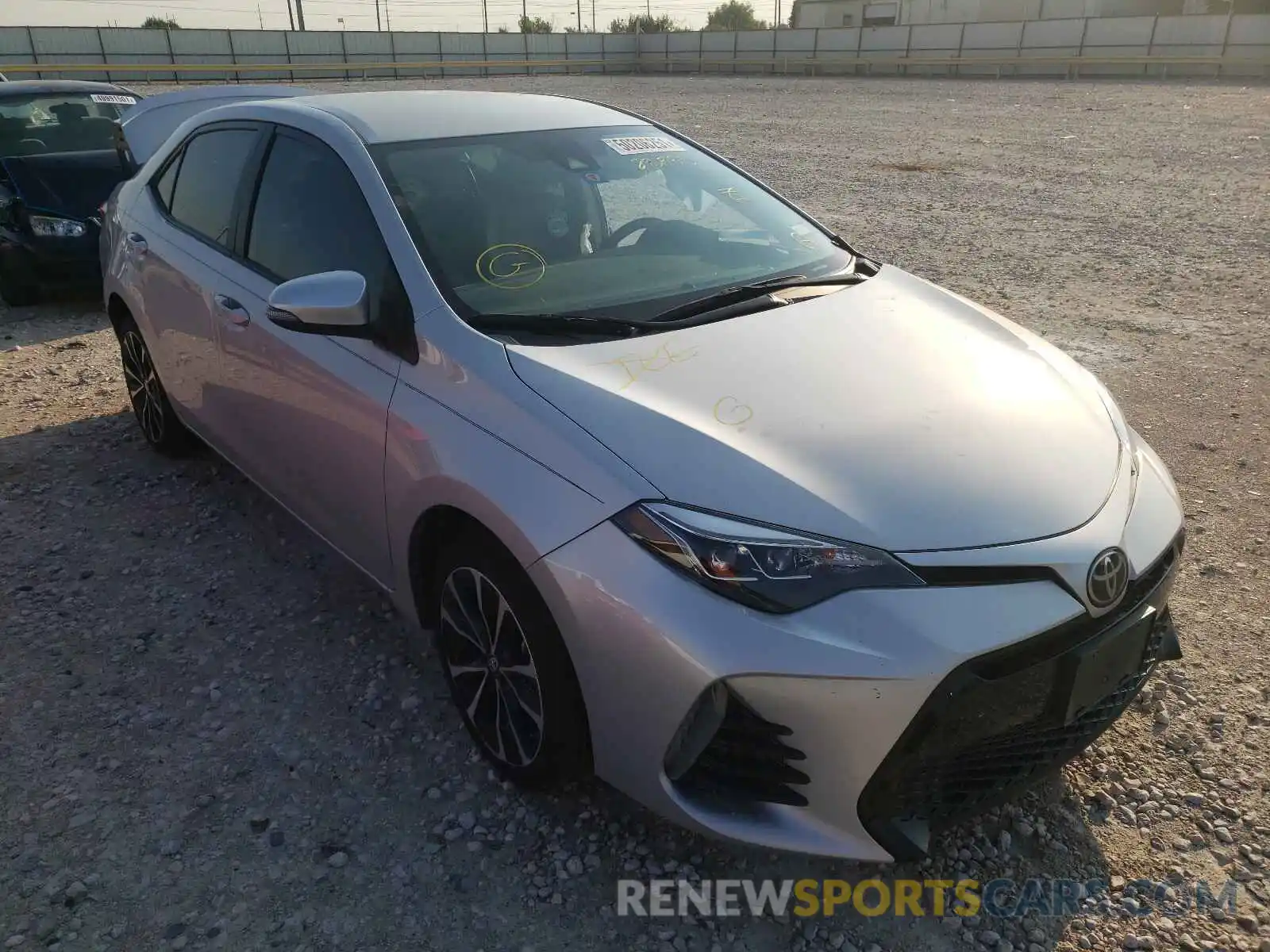 1 Photograph of a damaged car 5YFBURHE1KP892995 TOYOTA COROLLA 2019