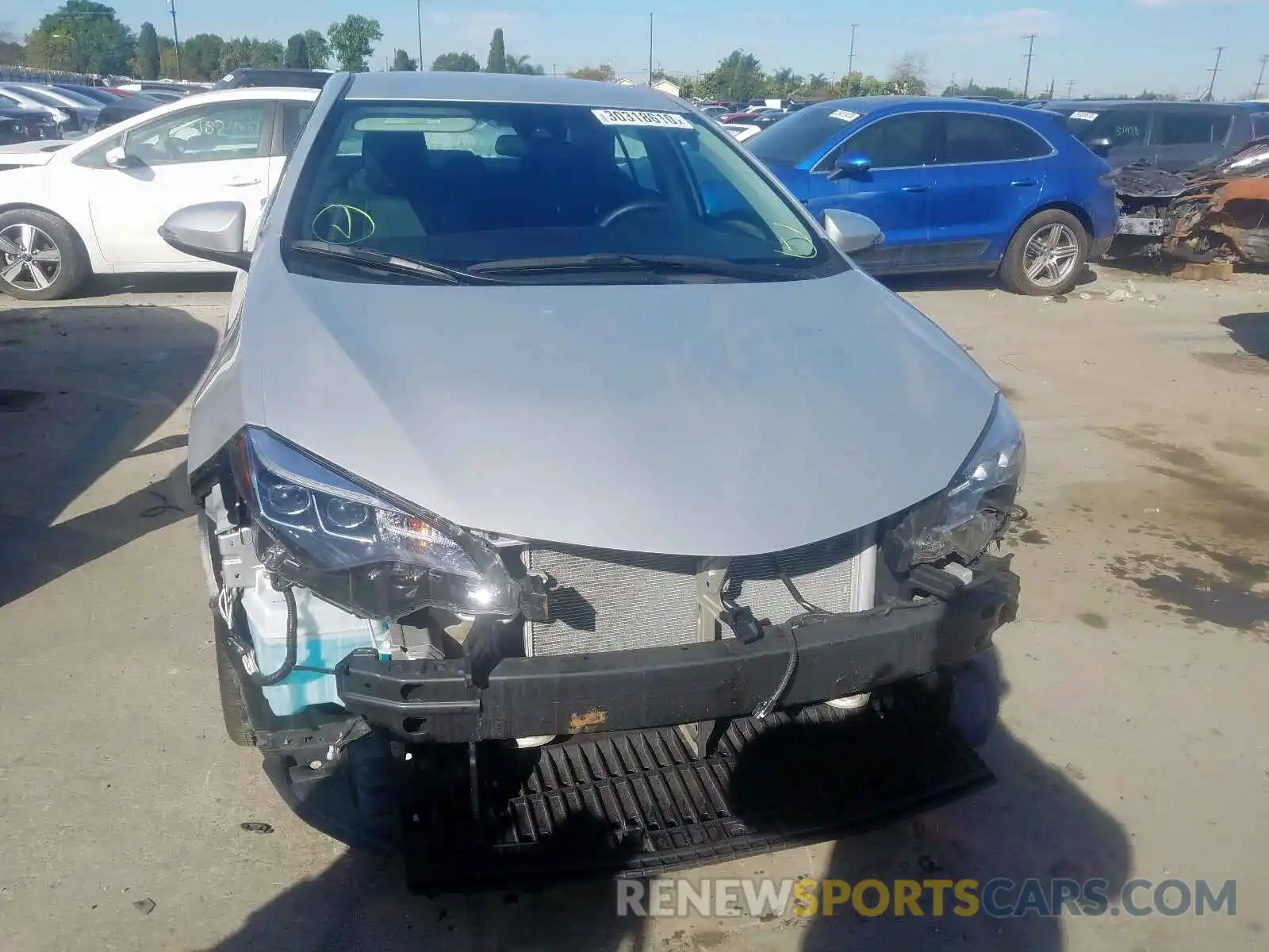 9 Photograph of a damaged car 5YFBURHE1KP893192 TOYOTA COROLLA 2019