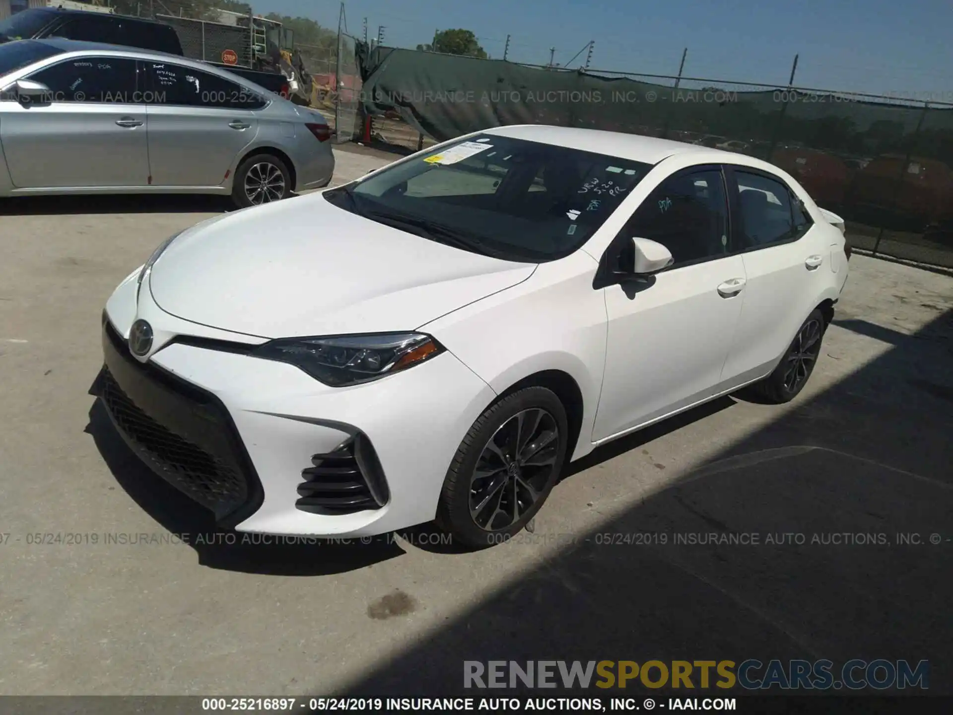 2 Photograph of a damaged car 5YFBURHE1KP894391 TOYOTA COROLLA 2019