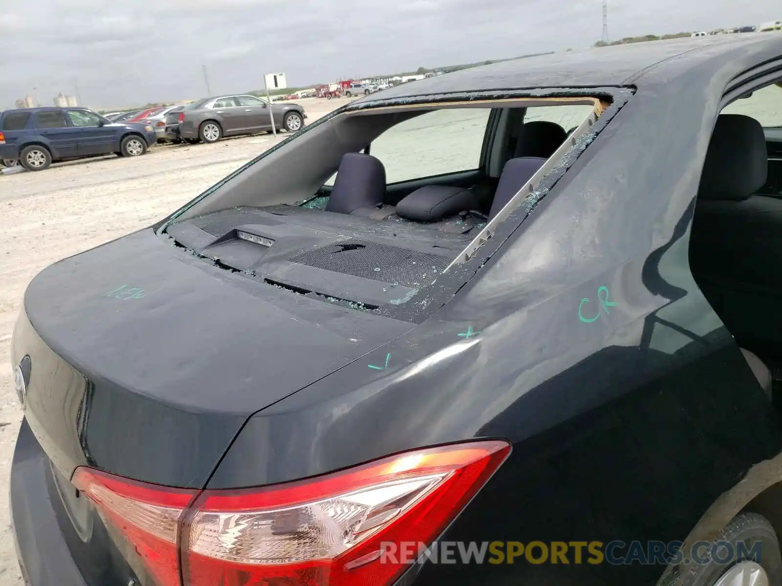 9 Photograph of a damaged car 5YFBURHE1KP895511 TOYOTA COROLLA 2019