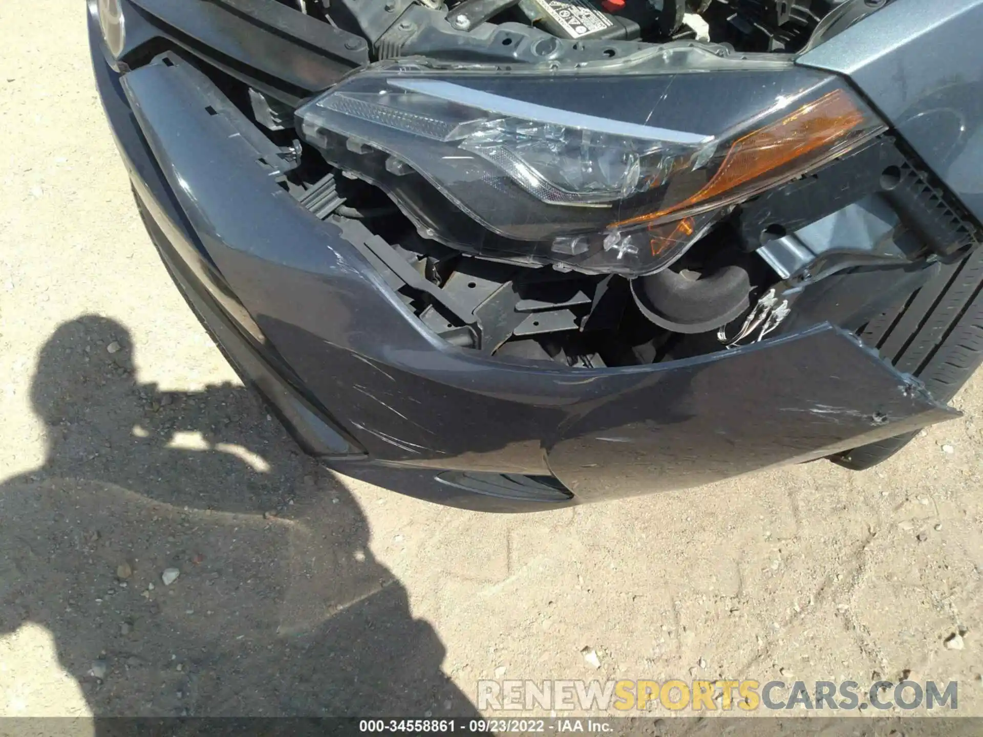 6 Photograph of a damaged car 5YFBURHE1KP895590 TOYOTA COROLLA 2019