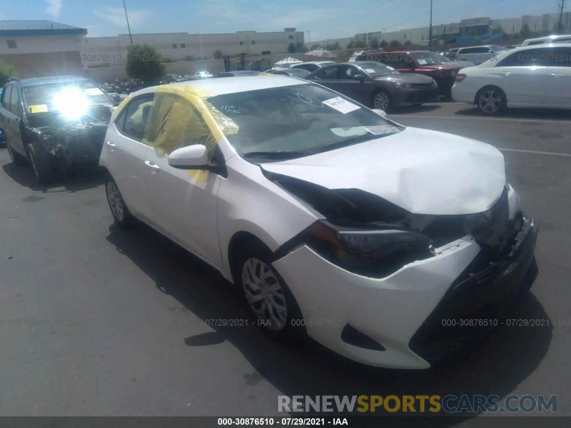 1 Photograph of a damaged car 5YFBURHE1KP896240 TOYOTA COROLLA 2019