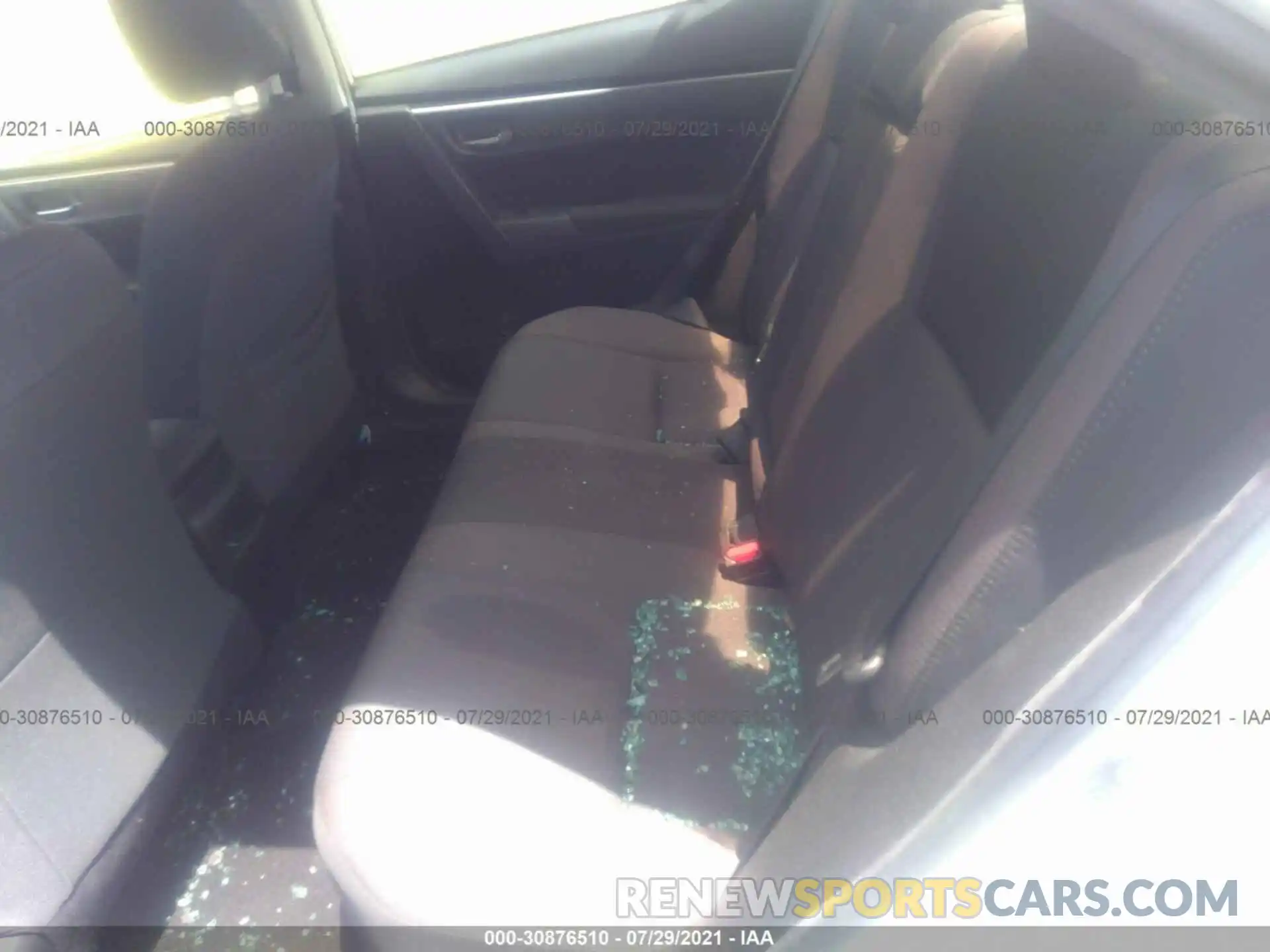 8 Photograph of a damaged car 5YFBURHE1KP896240 TOYOTA COROLLA 2019