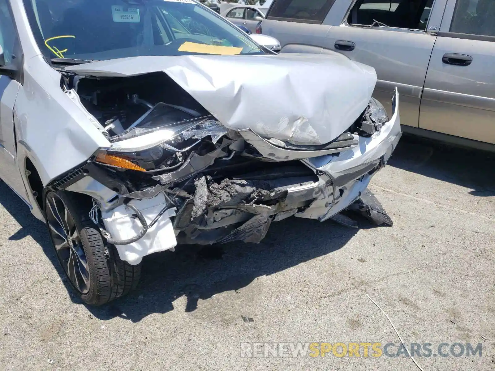 9 Photograph of a damaged car 5YFBURHE1KP897260 TOYOTA COROLLA 2019