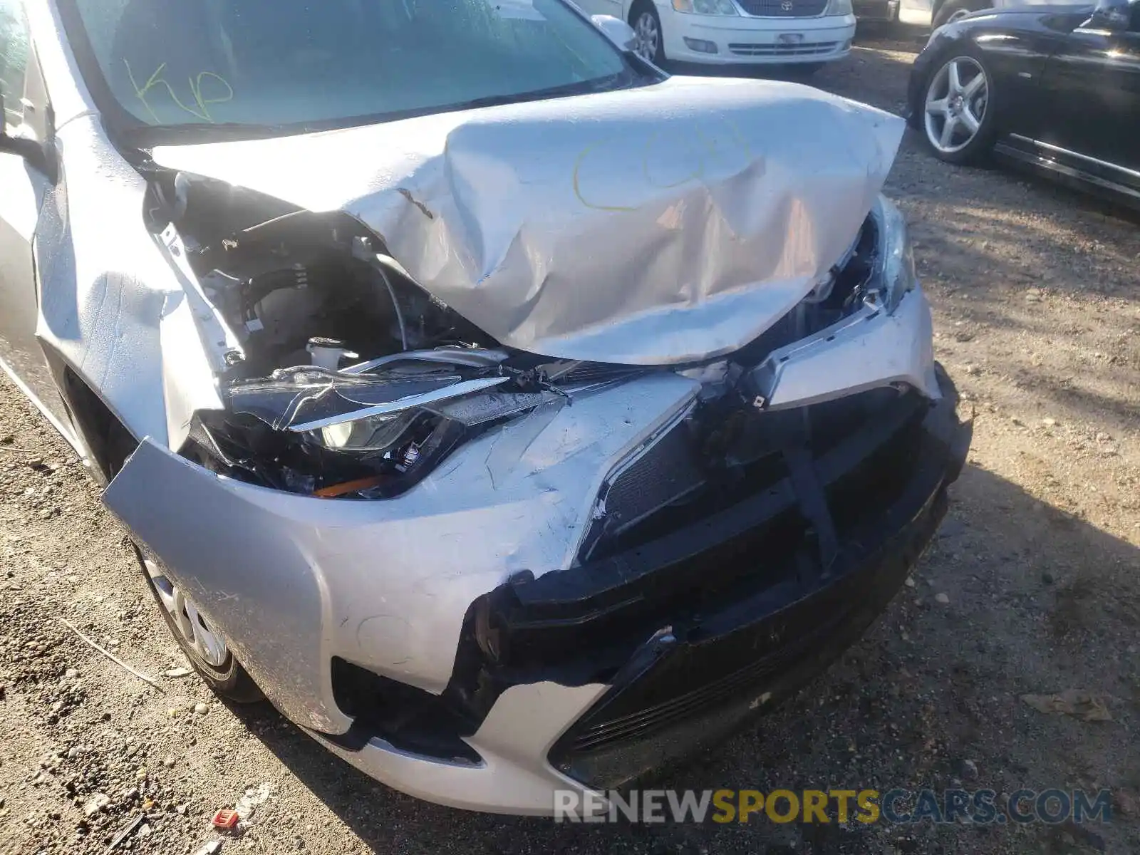 9 Photograph of a damaged car 5YFBURHE1KP897601 TOYOTA COROLLA 2019