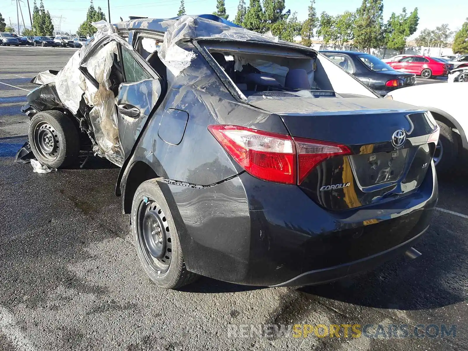 3 Photograph of a damaged car 5YFBURHE1KP897713 TOYOTA COROLLA 2019