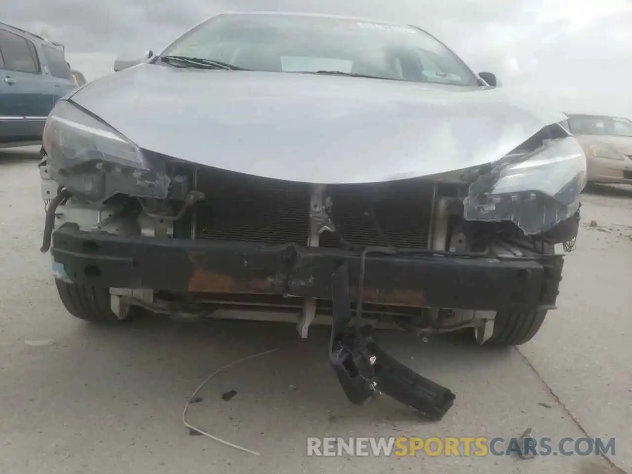 9 Photograph of a damaged car 5YFBURHE1KP898019 TOYOTA COROLLA 2019