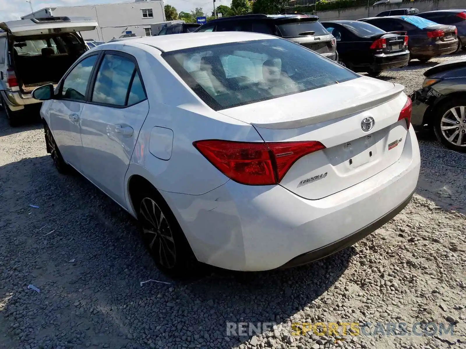 3 Photograph of a damaged car 5YFBURHE1KP898344 TOYOTA COROLLA 2019