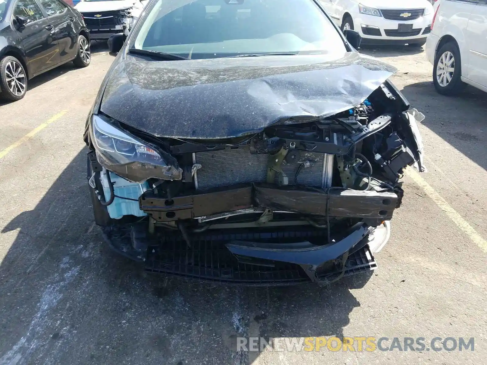 9 Photograph of a damaged car 5YFBURHE1KP898795 TOYOTA COROLLA 2019