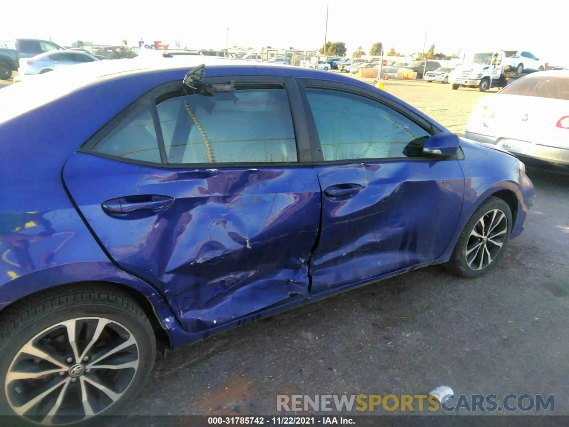 6 Photograph of a damaged car 5YFBURHE1KP899168 TOYOTA COROLLA 2019