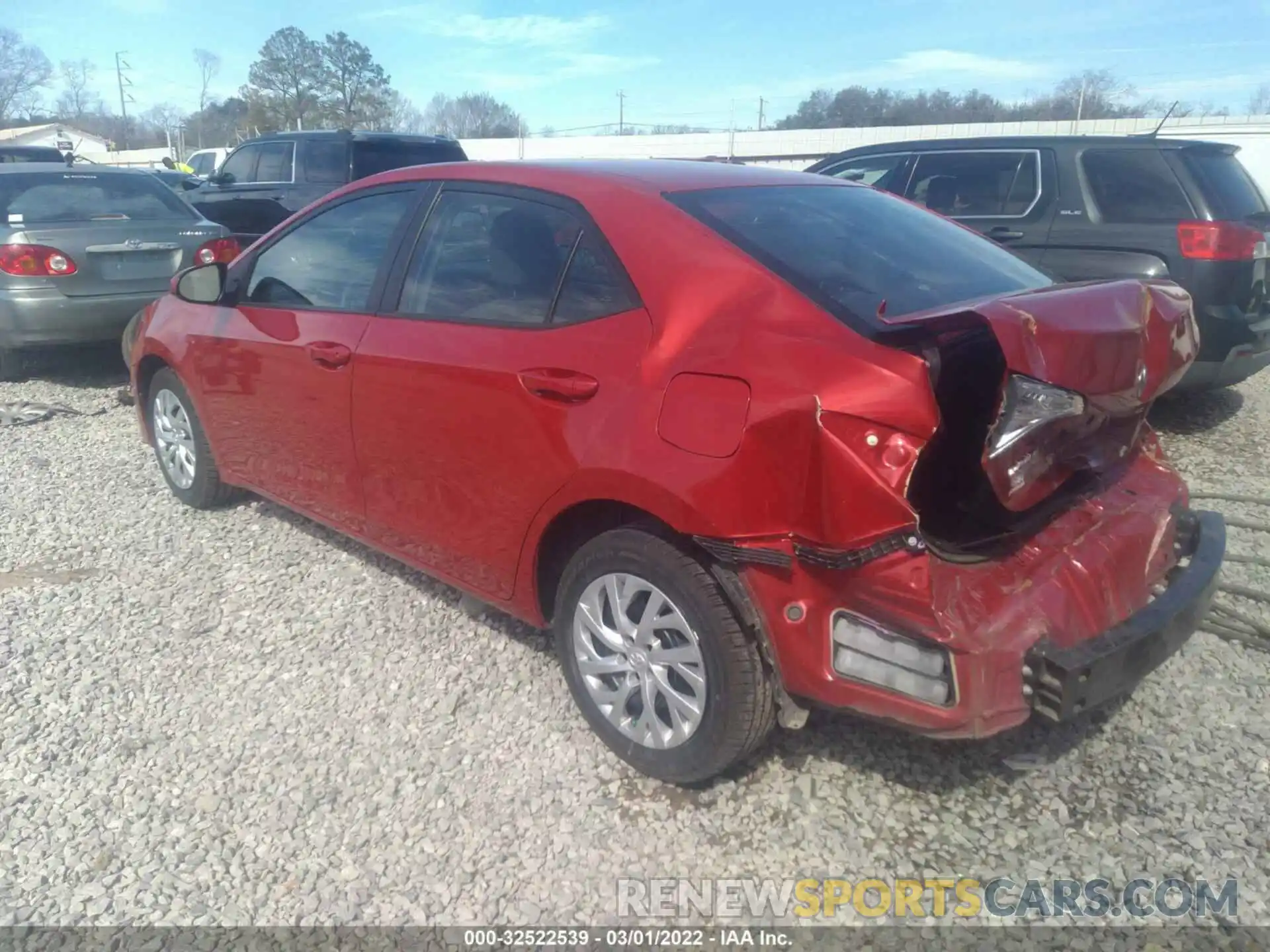 3 Photograph of a damaged car 5YFBURHE1KP899218 TOYOTA COROLLA 2019