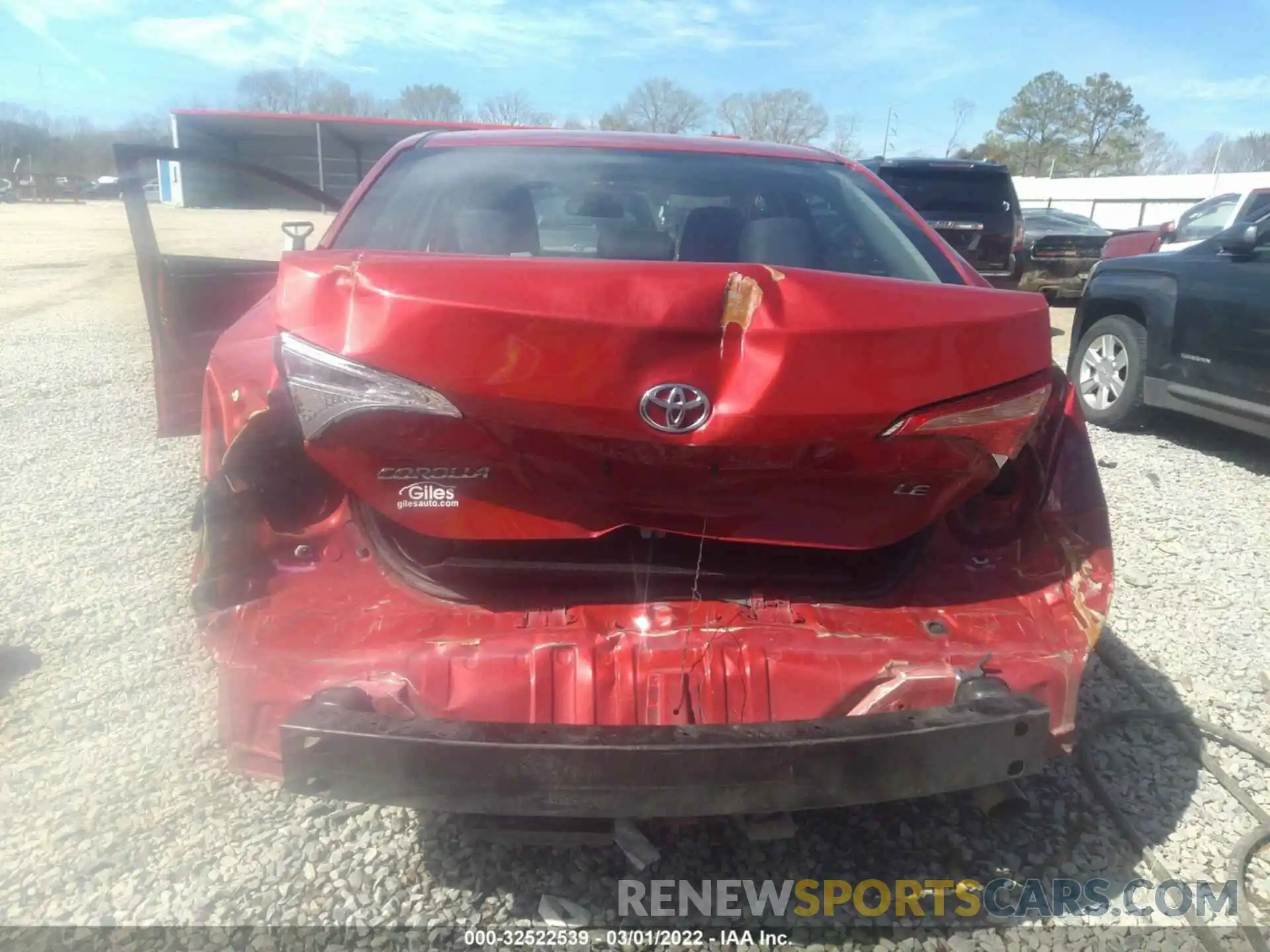 6 Photograph of a damaged car 5YFBURHE1KP899218 TOYOTA COROLLA 2019