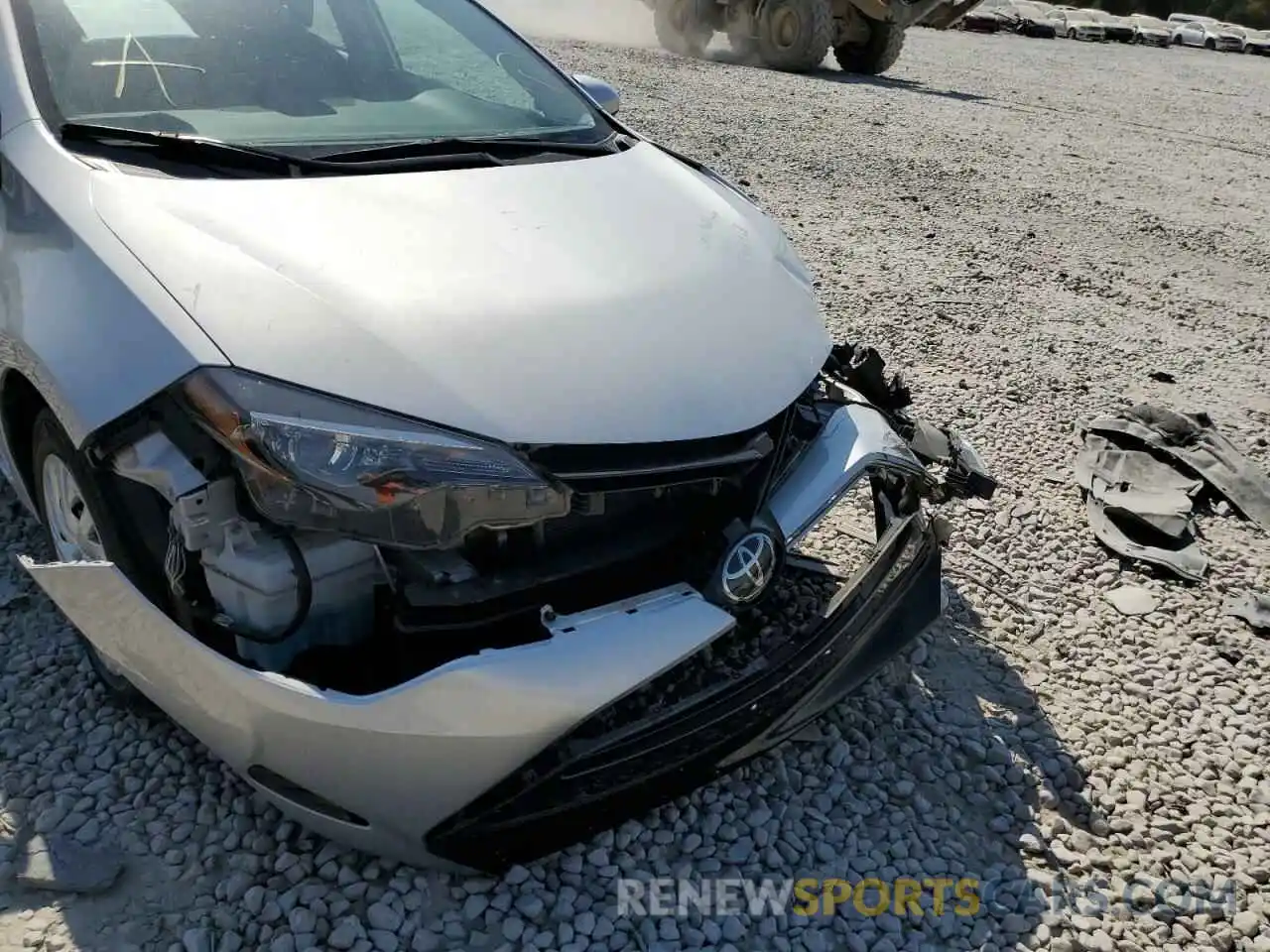 9 Photograph of a damaged car 5YFBURHE1KP899459 TOYOTA COROLLA 2019