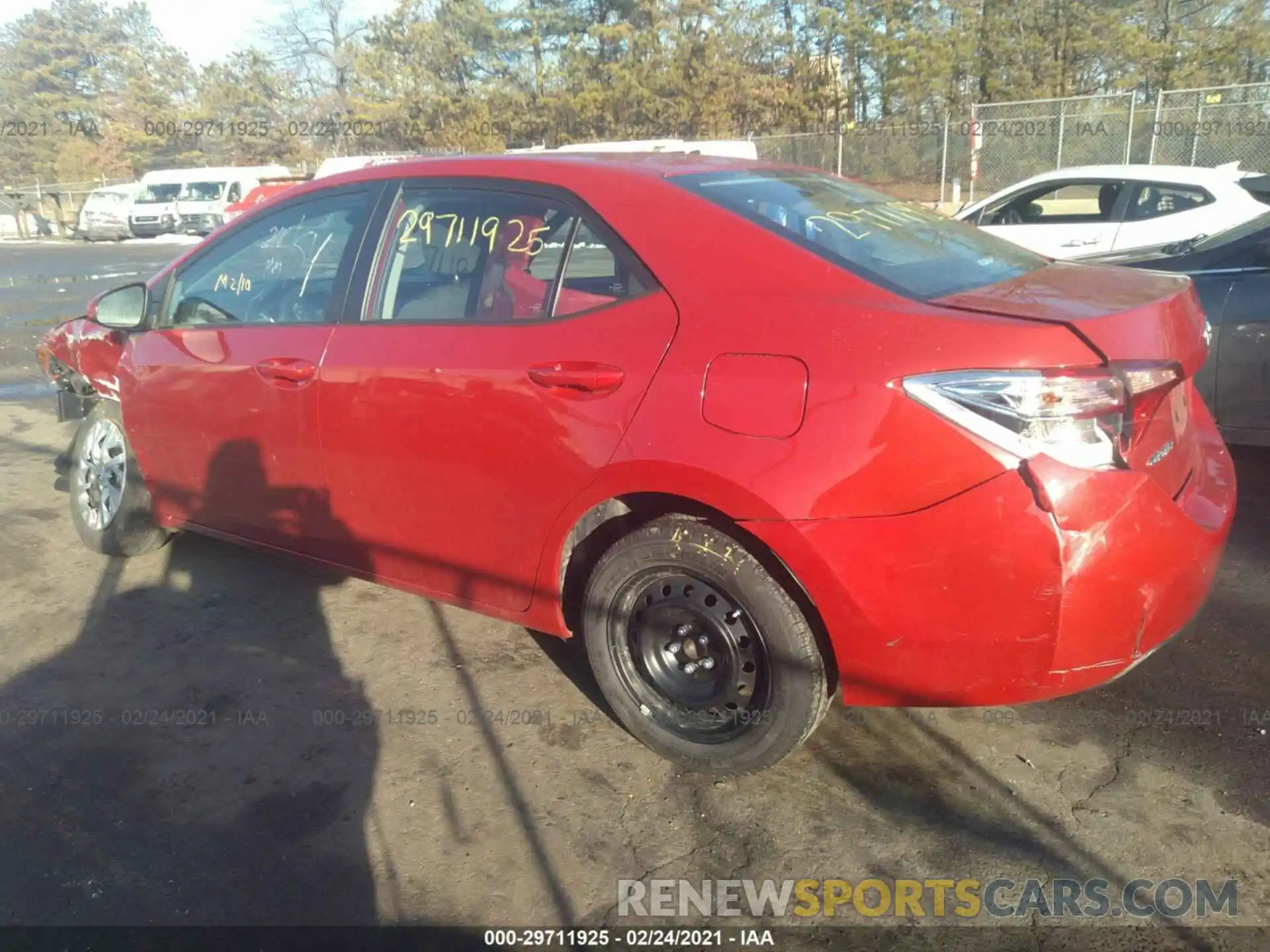 3 Photograph of a damaged car 5YFBURHE1KP899719 TOYOTA COROLLA 2019