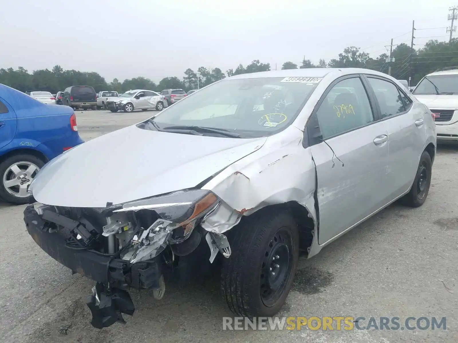 2 Photograph of a damaged car 5YFBURHE1KP900271 TOYOTA COROLLA 2019