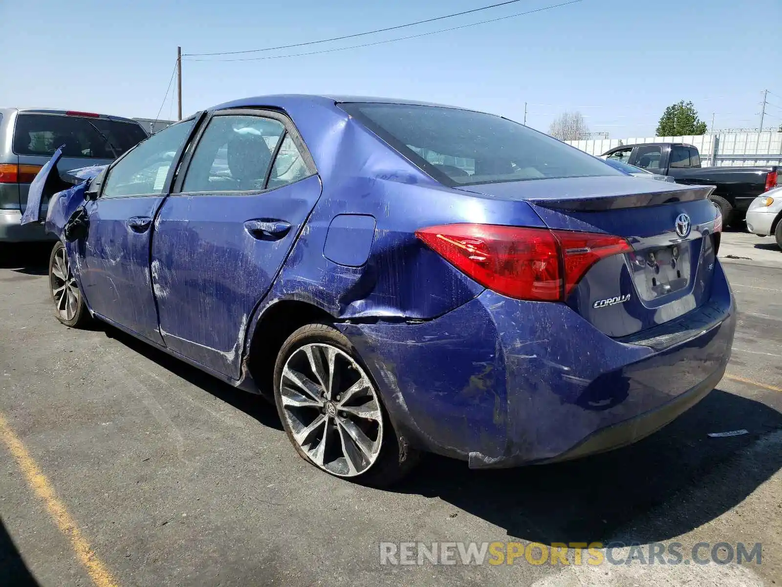 3 Photograph of a damaged car 5YFBURHE1KP900349 TOYOTA COROLLA 2019