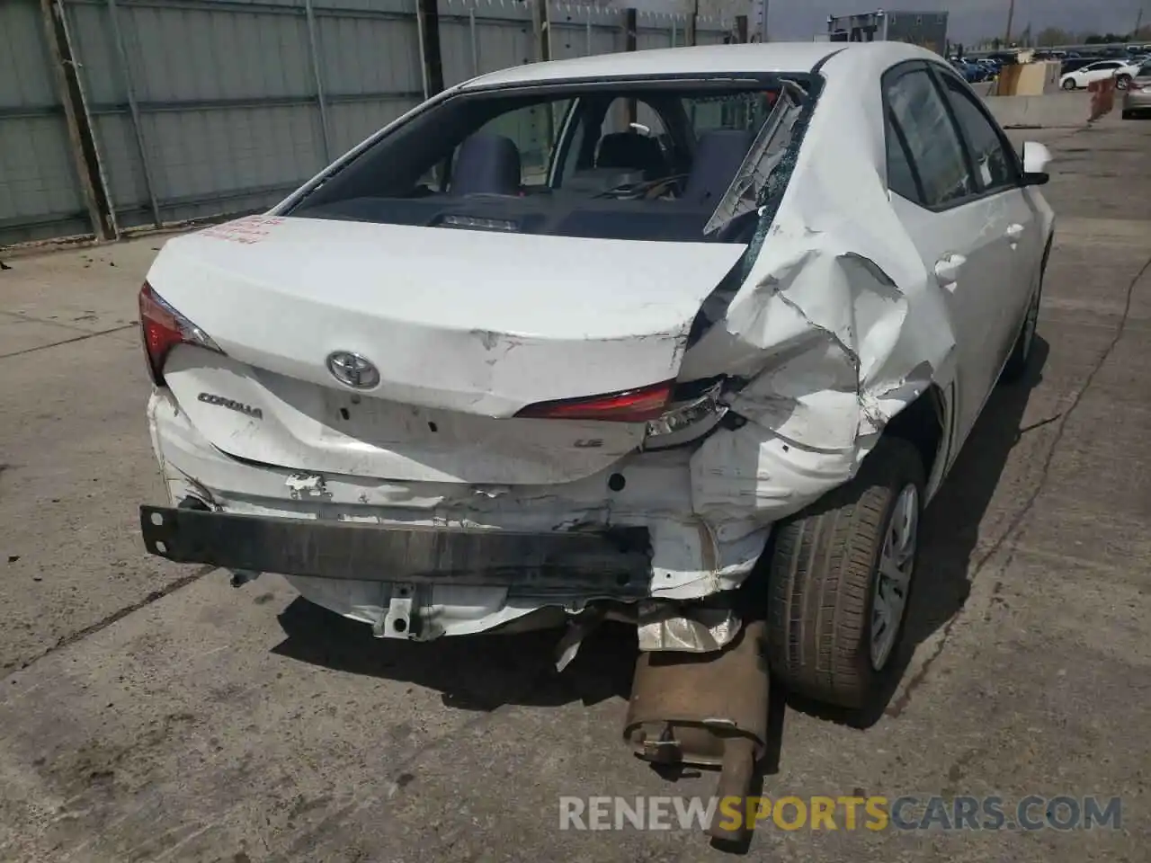 9 Photograph of a damaged car 5YFBURHE1KP900366 TOYOTA COROLLA 2019