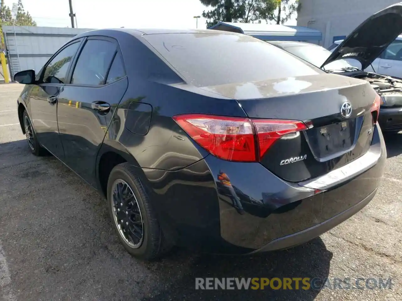 3 Photograph of a damaged car 5YFBURHE1KP900562 TOYOTA COROLLA 2019