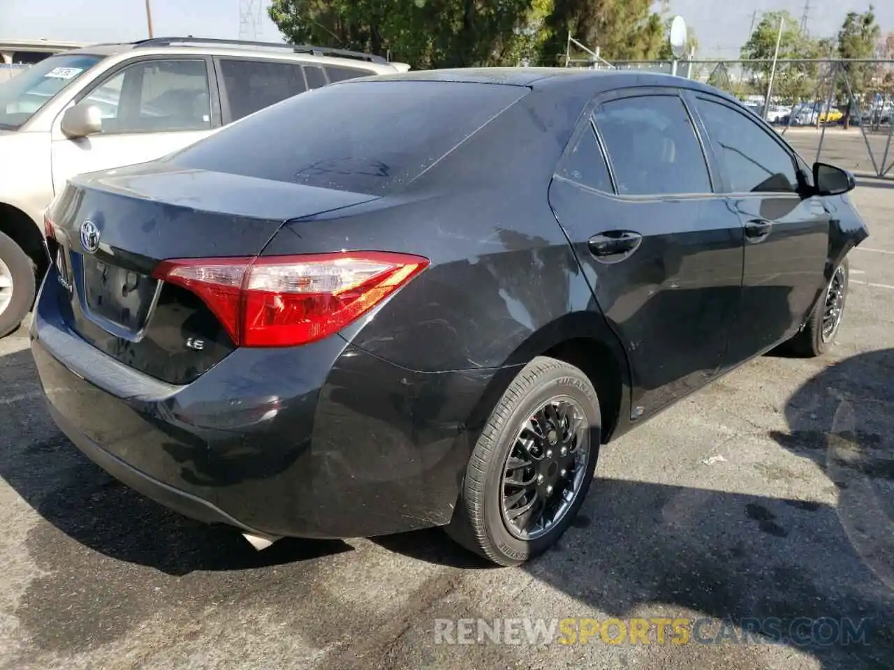 4 Photograph of a damaged car 5YFBURHE1KP900562 TOYOTA COROLLA 2019