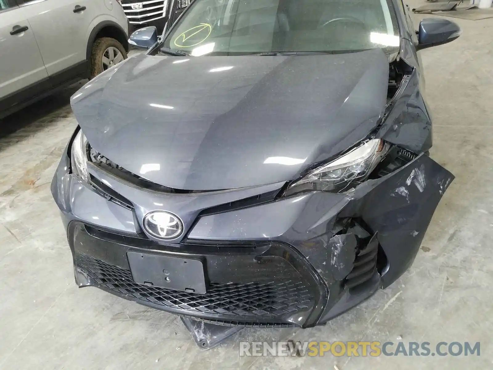 9 Photograph of a damaged car 5YFBURHE1KP900674 TOYOTA COROLLA 2019