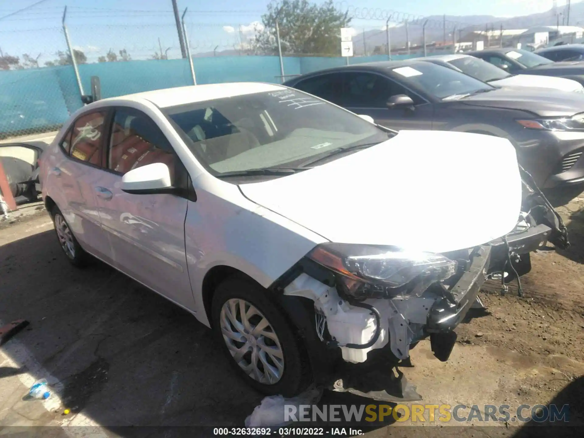 1 Photograph of a damaged car 5YFBURHE1KP900772 TOYOTA COROLLA 2019